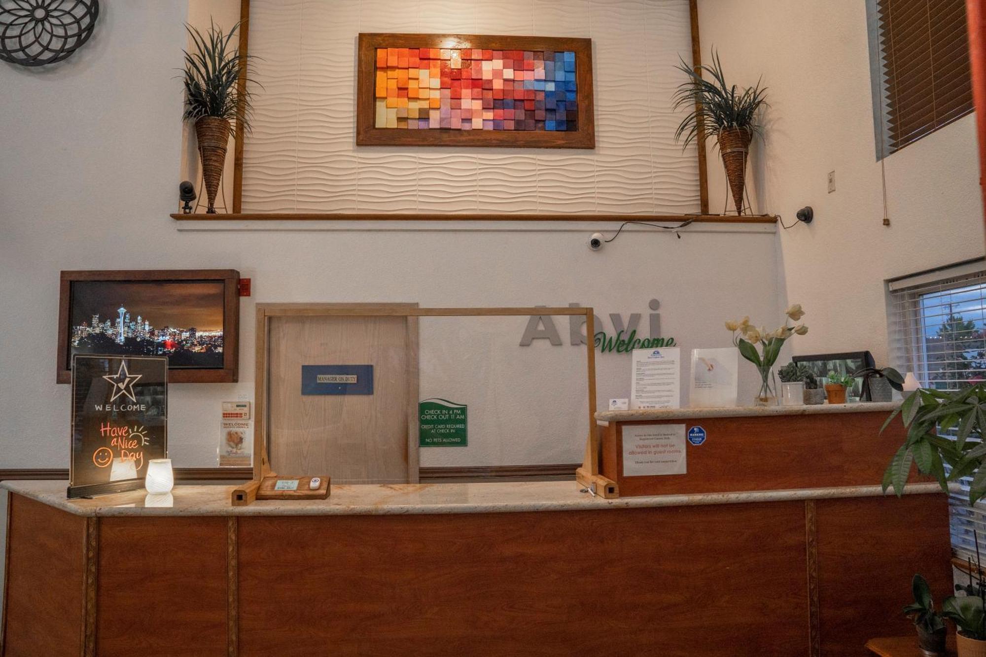 Americas Best Value Inn Lynnwood Zewnętrze zdjęcie