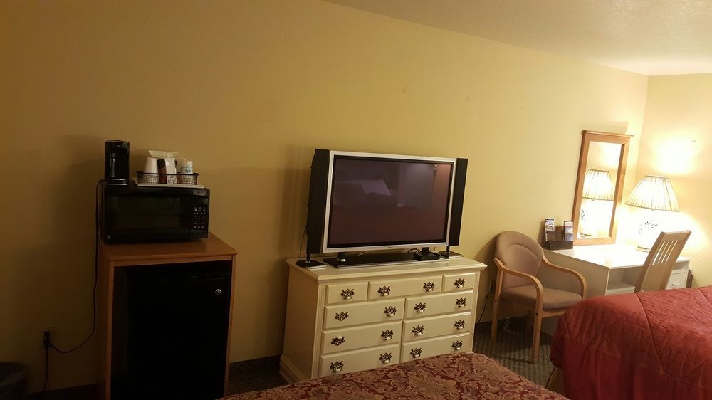 Americas Best Value Inn Lynnwood Zewnętrze zdjęcie
